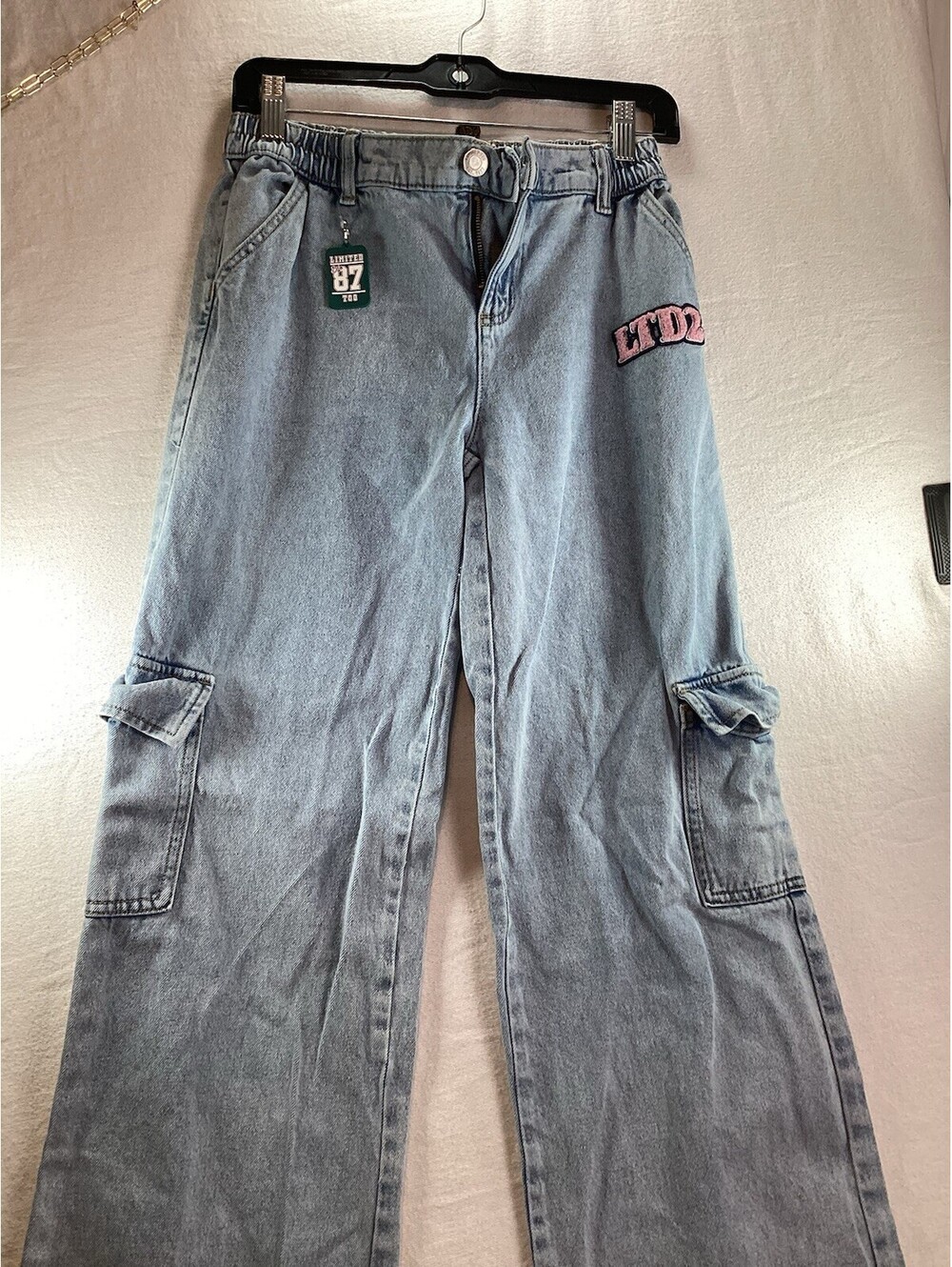 Limited Too Girls Cargo Denim Jean, Vintage Styling with Keychain